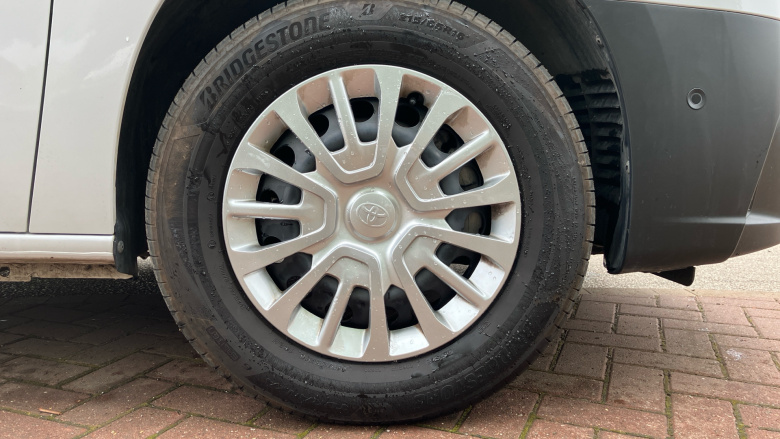 Toyota Proace City L2 Electric Icon Van 50kWh Auto